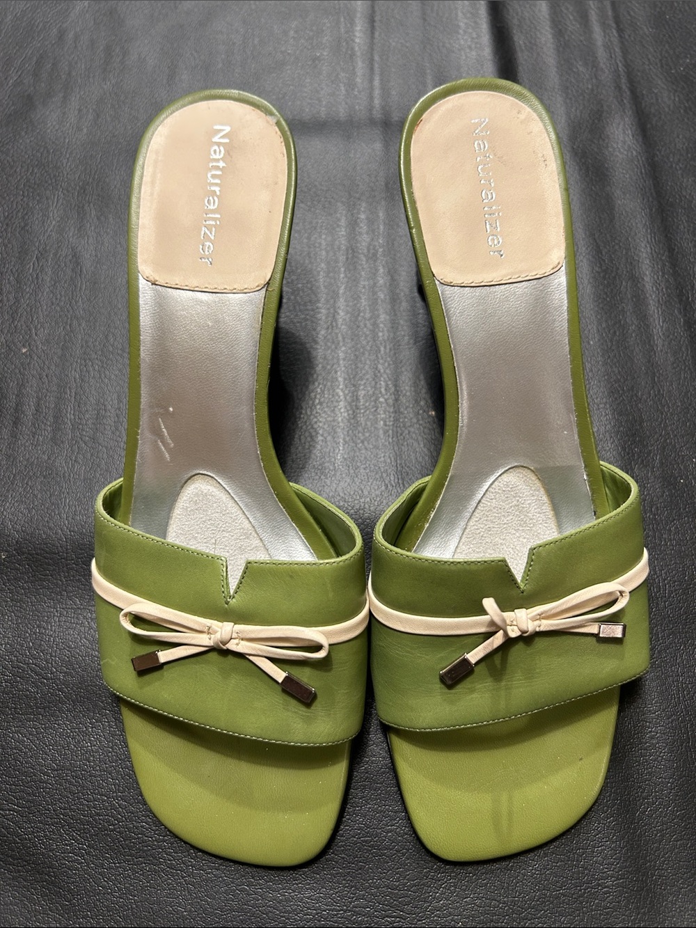 Naturalizer Olive Green and Cream Bow Slide Mules